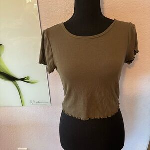 crop shirt size large